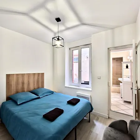 Tour Est - T2 Entre Cité Médiévale Et Bastide *